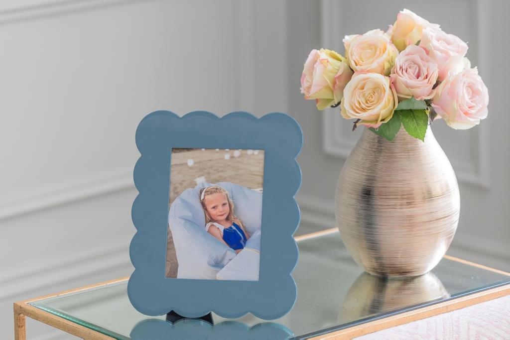 Chambray Blue Scalloped Lacquer Photo Frame ā Limited Edition - Addison Ross Ltd UK