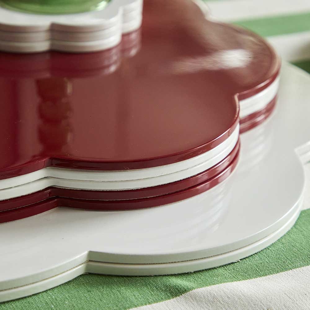 White Large Scallop Lacquer Placemats – Set of 4 - Addison Ross Ltd UK