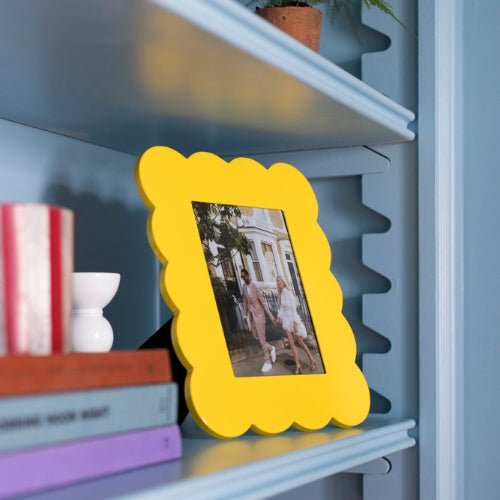 Vibrant Frames - Addison Ross Ltd UK