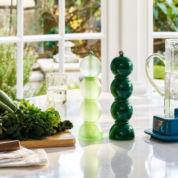 Racing Green Lacquer Bobbin Salt or Pepper Mill Grinder – Addison