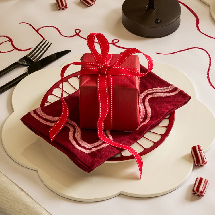 White Lacquer Placemats – Set of 4 - Addison Ross Ltd UK