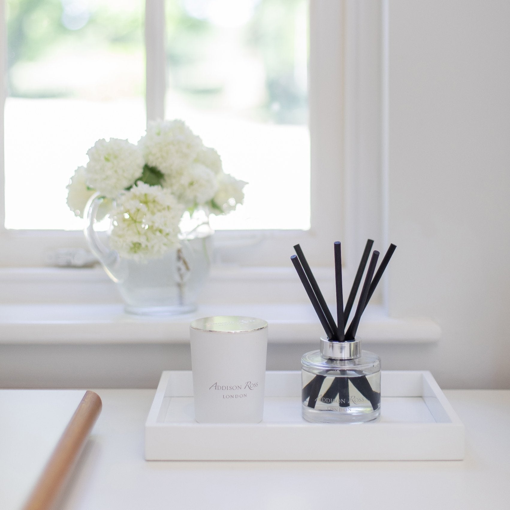 Frangipani Zing Scented Candle - Addison Ross Ltd UK