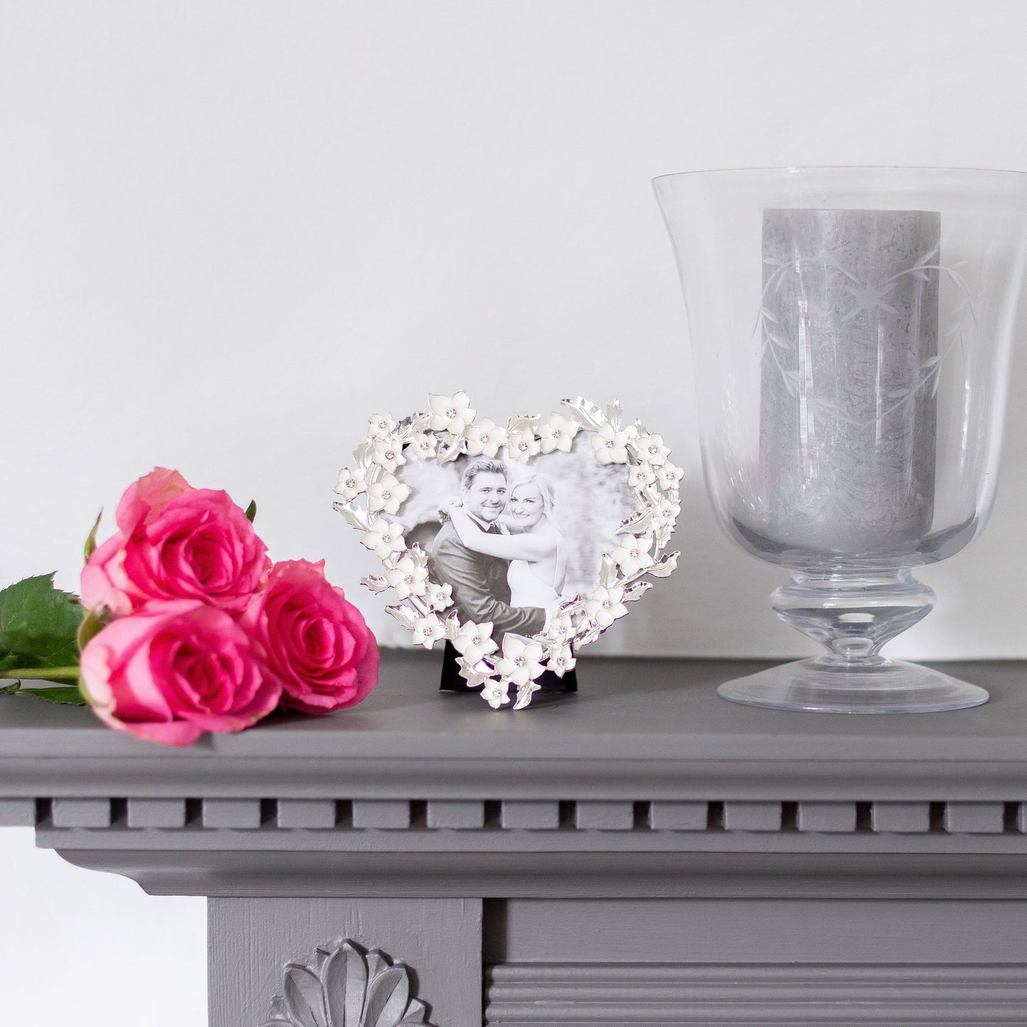 Silver & White Heart Flower Frame - Addison Ross Ltd UK