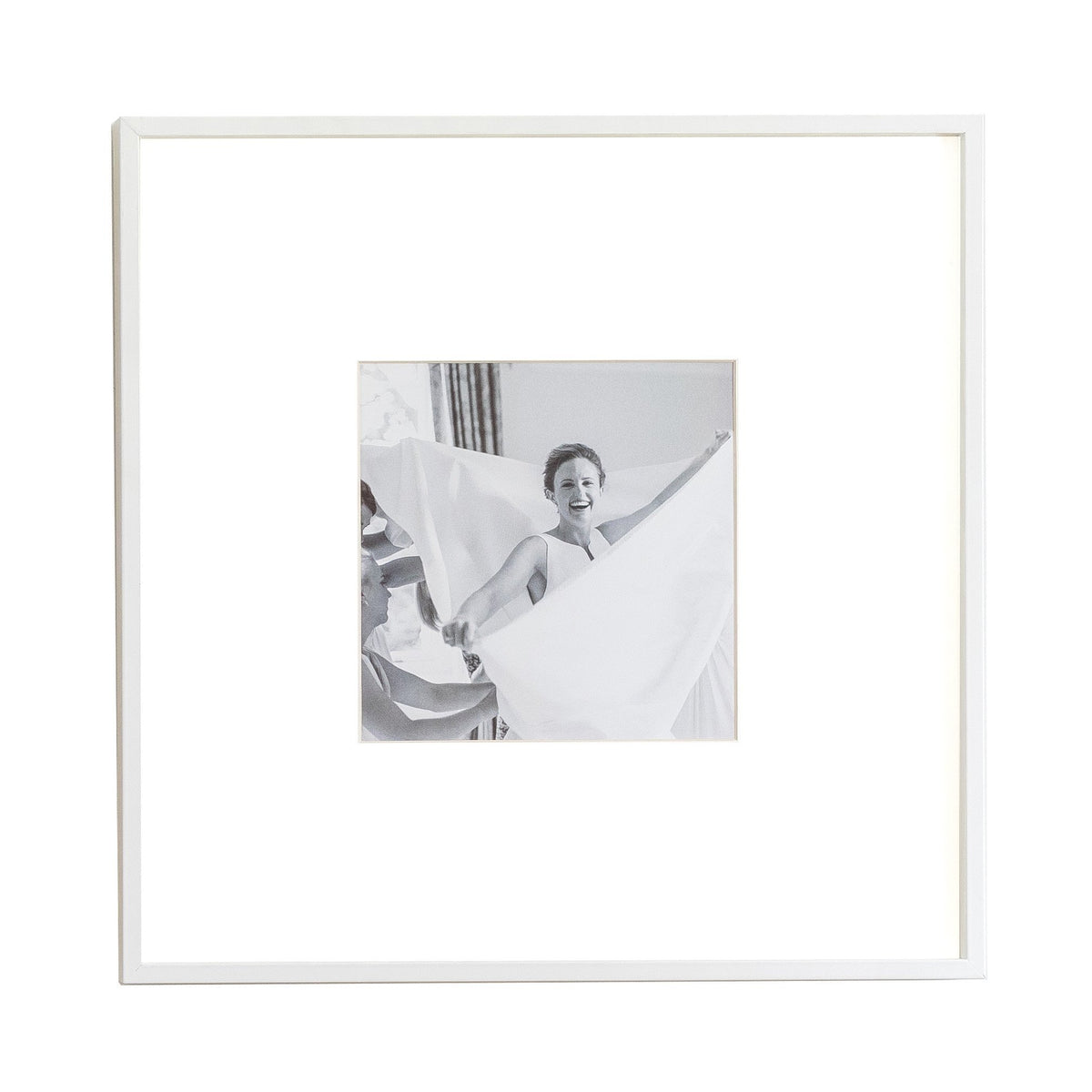 Single Aperture Wall Hanging Frame